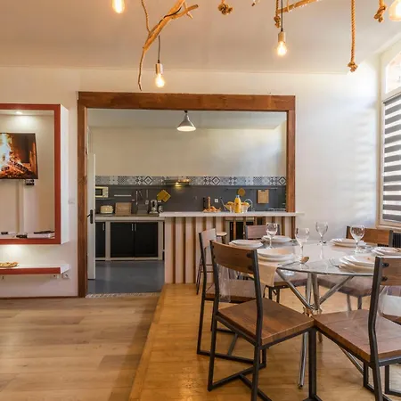 L'atypique Au Centre Des Arcades Elegant Spacieux Апартаменты Монтобан