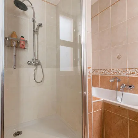 L'atypique Au Centre Des Arcades Elégant Spacieux Appartamento Montauban