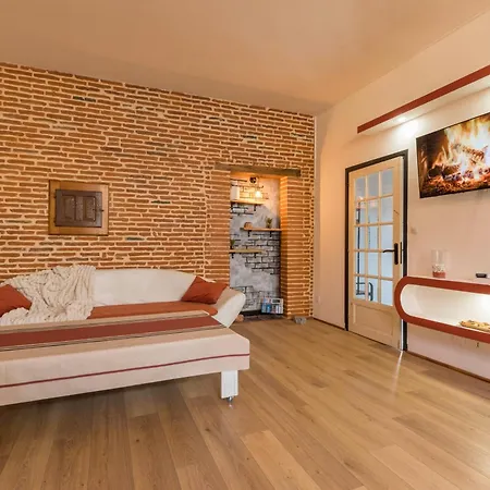 L'atypique Au Centre Des Arcades Elégant Spacieux