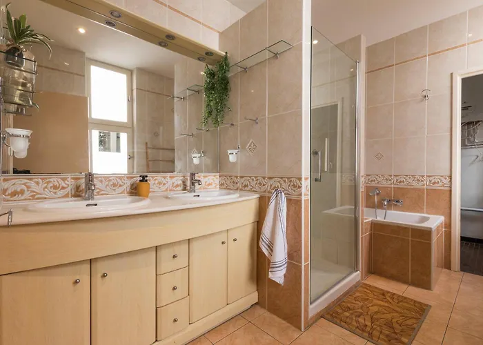 L'atypique Au Centre Des Arcades Elegant Spacieux Apartment